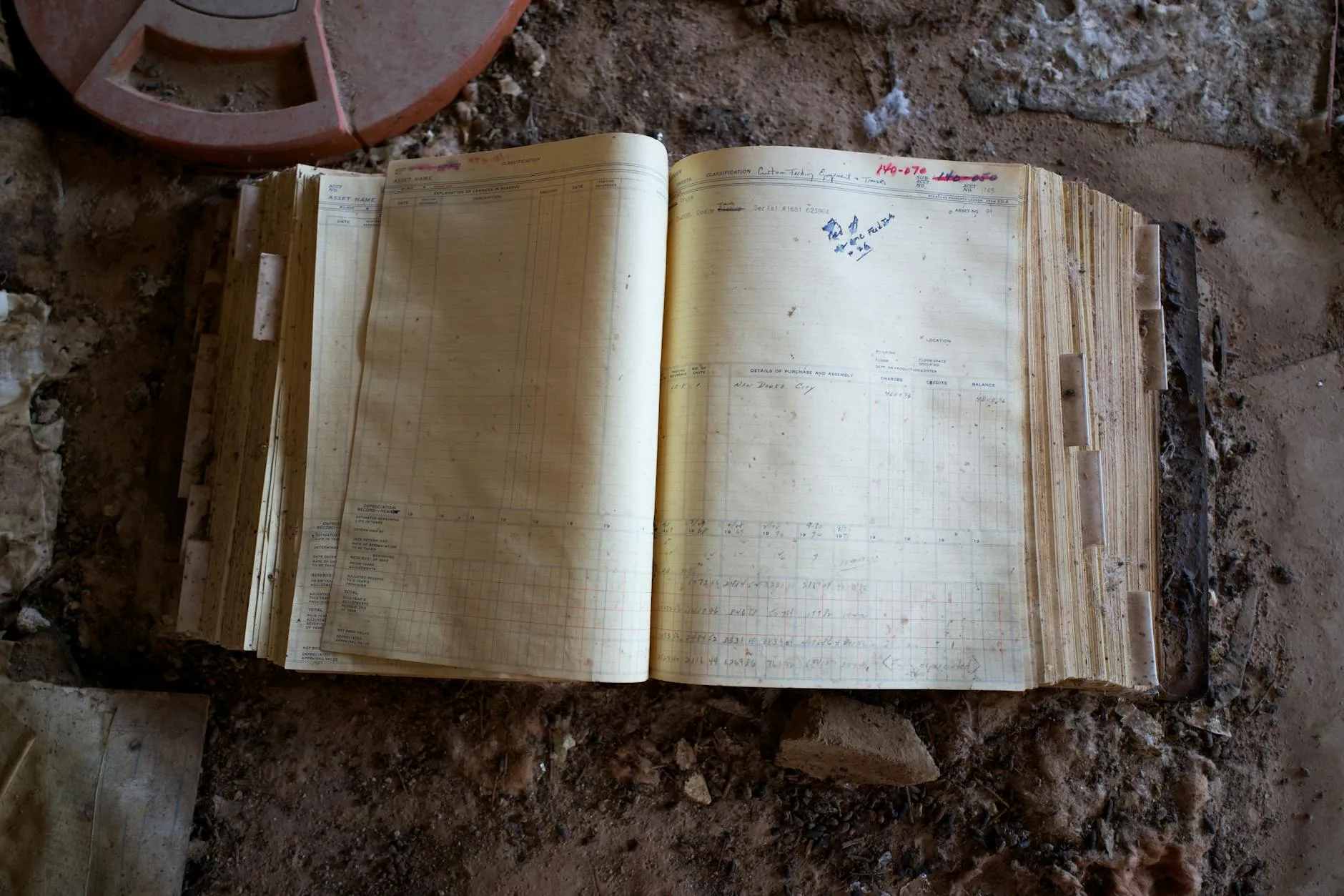 How to Use a Notary Journal Correctly