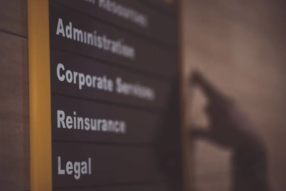 Best Notary Public Signs & Window Decals (2026 Roundup)