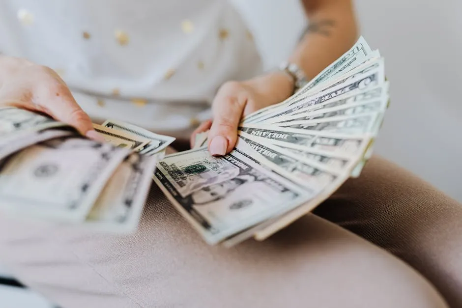 How Much Does a Notary Public Make?