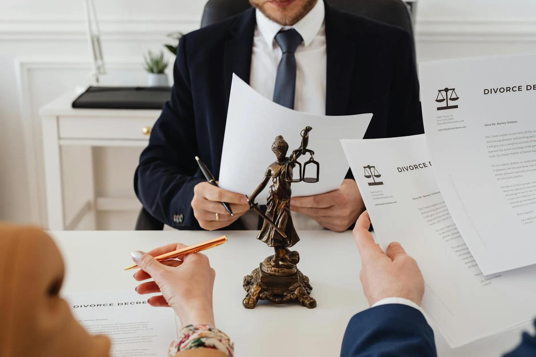 Can a Notary Prepare Legal Documents?
